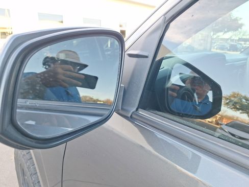 Used 2023 Toyota Tacoma SR image 15