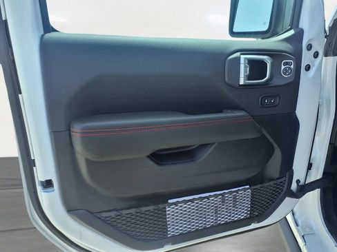 New 2026 Jeep Gladiator Rubicon AWD/4WD image 14