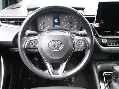 Used 2023 Toyota Corolla SE image 19