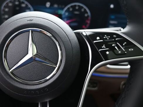 New 2026 Mercedes-Benz GLE 350 4MATIC image 14