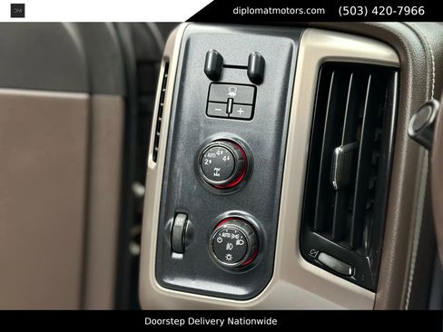 Used 2015 GMC Sierra 1500 Denali w/ Driver Alert Package image 34