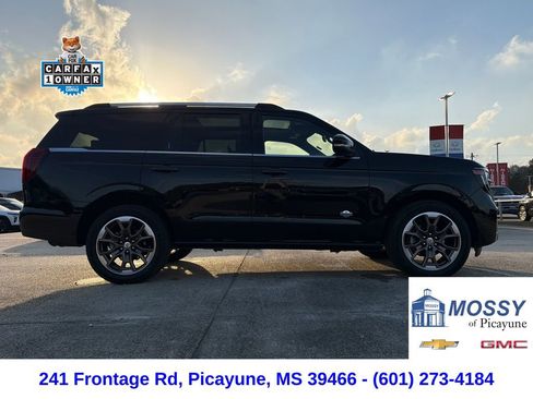 Used 2025 Ford Expedition King Ranch image 7