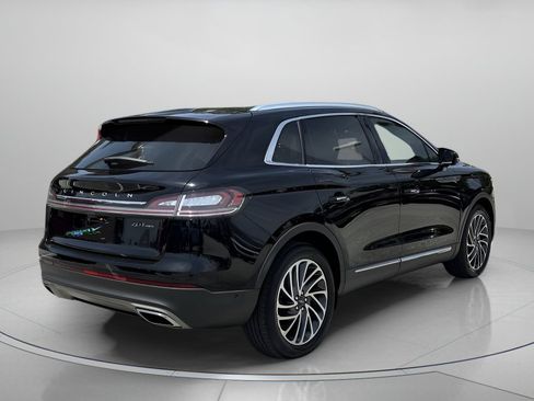 Used 2020 Lincoln Nautilus Reserve w/ Equipment Group 201A AWD/4WD image 3