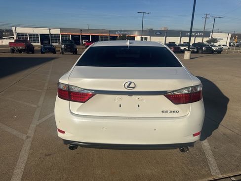 Used 2015 Lexus ES 350 image 8