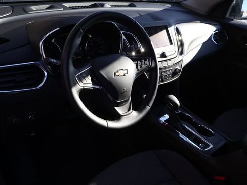 Used 2024 Chevrolet Equinox LT image 28