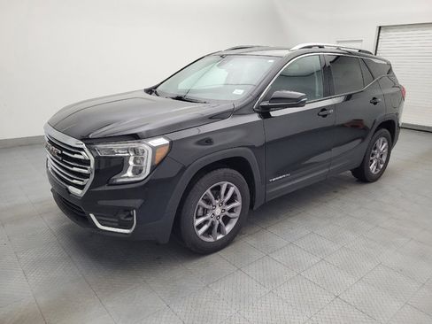 Used 2023 GMC Terrain SLT AWD/4WD image 2