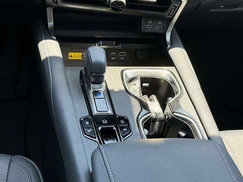 Used 2023 Lexus RX 350 Premium Plus w/ Cold Area Package AWD/4WD image 20