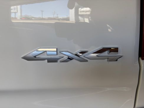 New 2026 RAM 1500 Laramie AWD/4WD image 33