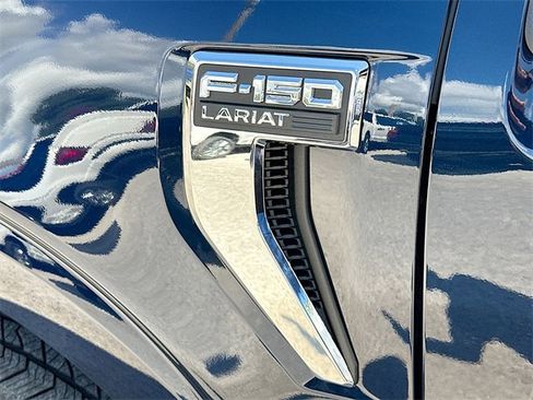 New 2025 Ford F150 Lariat w/ Equipment Group 501A Mid image 19