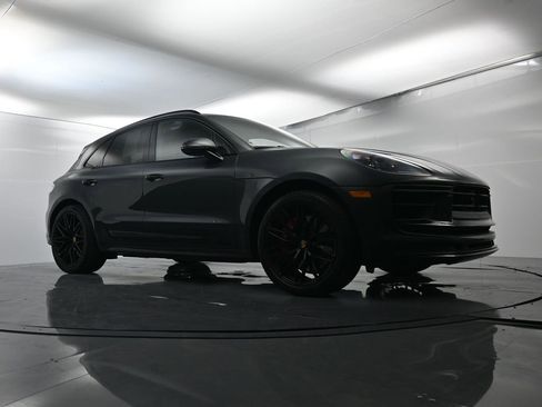 Used 2023 Porsche Macan GTS image 47