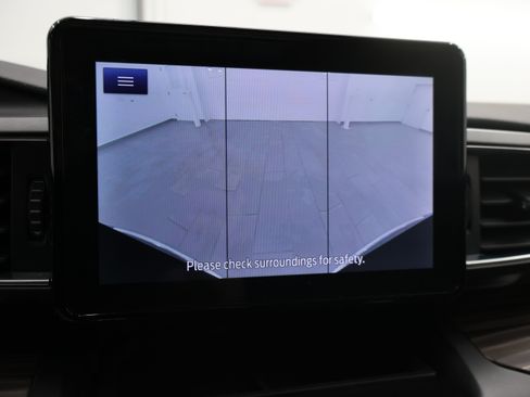 Used 2020 Ford Explorer Limited w/ Class III Trailer Tow Package AWD/4WD image 19