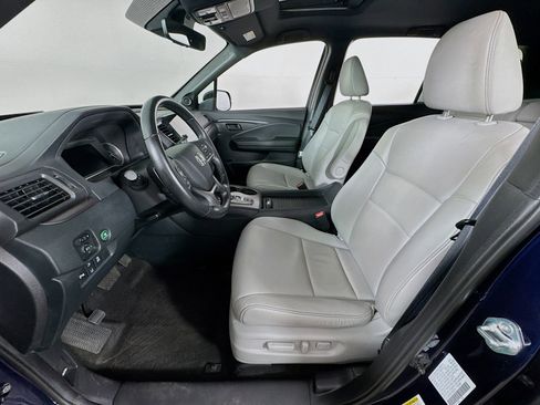 Used 2023 Honda Passport EX-L image 12