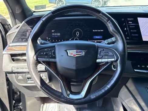 Used 2023 Cadillac Escalade Premium Luxury w/ Performance Package AWD/4WD image 32