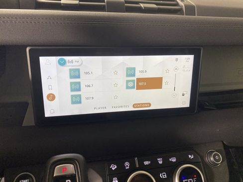 Used 2021 Land Rover Defender 110 S image 26