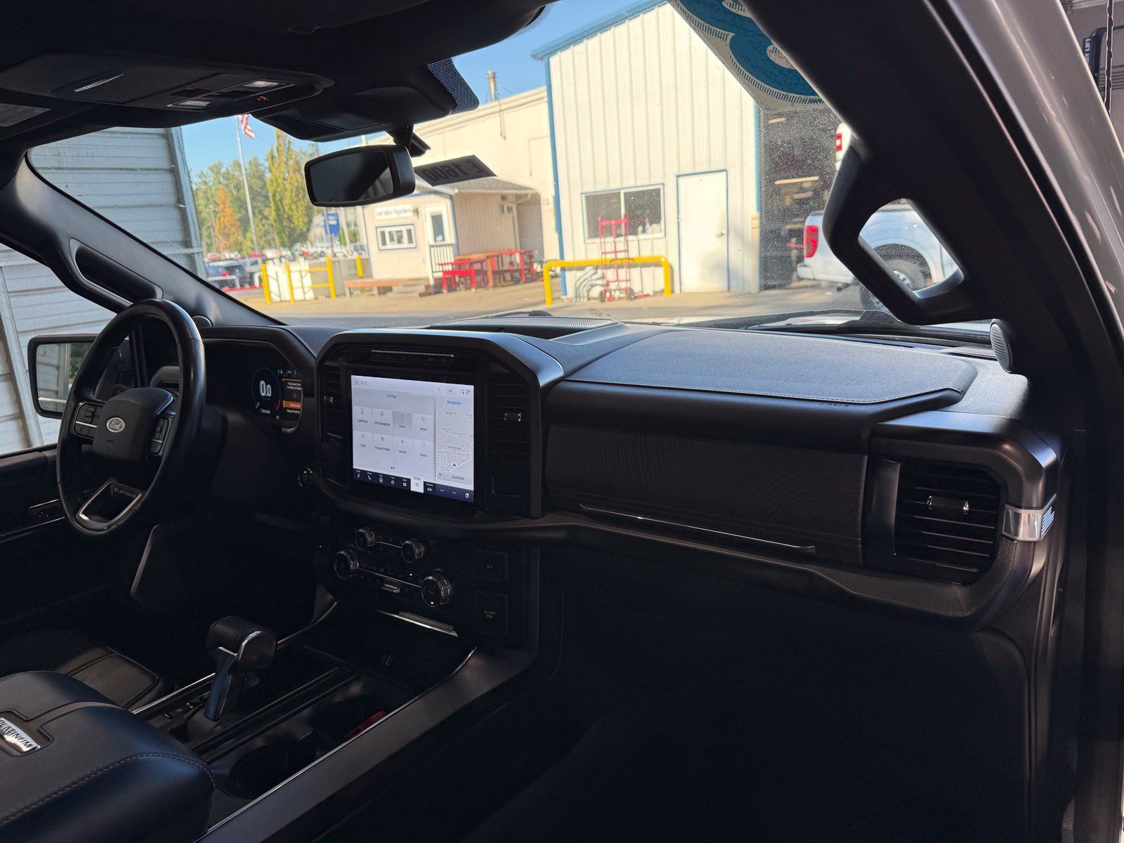 Used 2023 Ford F150 Platinum w/ FX4 Off-Road Package AWD/4WD image 11