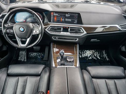 Used 2019 BMW X5 xDrive40i w/ Premium Package image 11