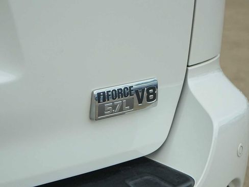Used 2013 Toyota Sequoia Platinum RWD image 8