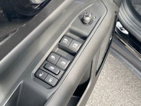 New 2026 Jeep Compass Limited image 13