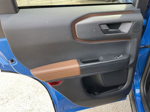 Used 2025 Ford Bronco Sport Outer Banks w/ Outer Banks Tech Package+ image 38