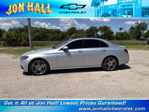 Used 2019 Mercedes-Benz E 300 image 4