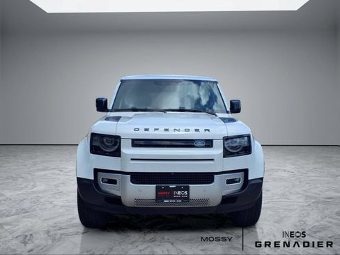 Used 2025 Land Rover Defender 110 S AWD/4WD image 3