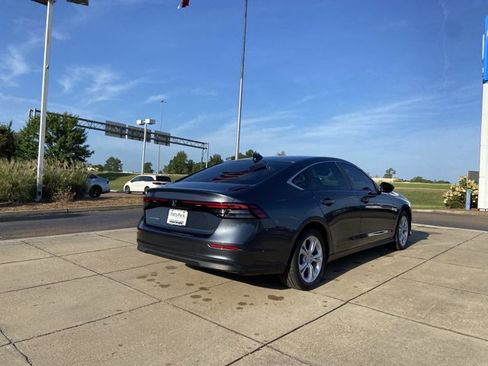 Used 2024 Honda Accord LX image 11