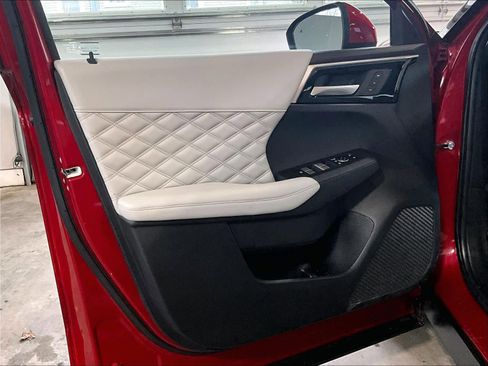 Used 2022 Mitsubishi Outlander SEL image 9