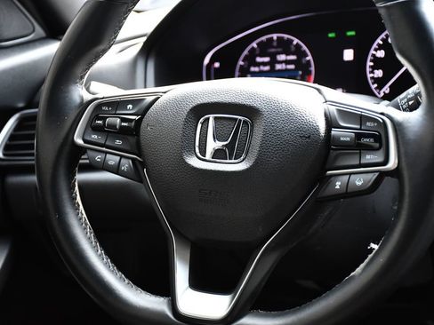 Used 2018 Honda Accord Sport image 24