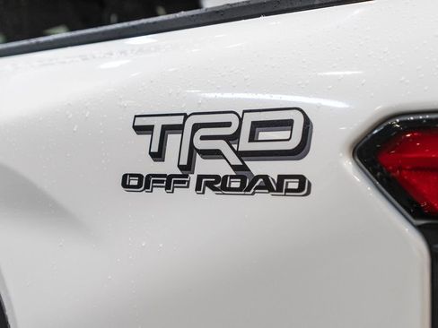 New 2026 Toyota Tacoma TRD Off-Road AWD/4WD image 13