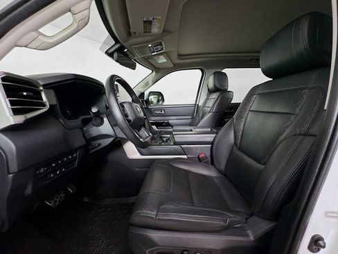 Used 2022 Toyota Tundra Limited AWD/4WD image 21