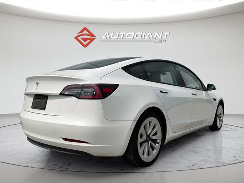 Used 2021 Tesla Model 3 Standard Range Plus RWD image 7