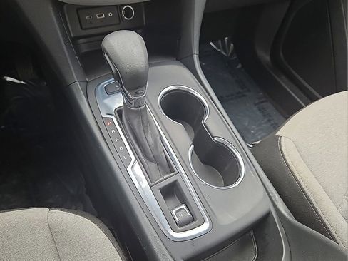 Used 2024 Chevrolet Equinox LS image 32