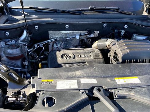 Certified 2023 Volkswagen Atlas SE FWD image 10