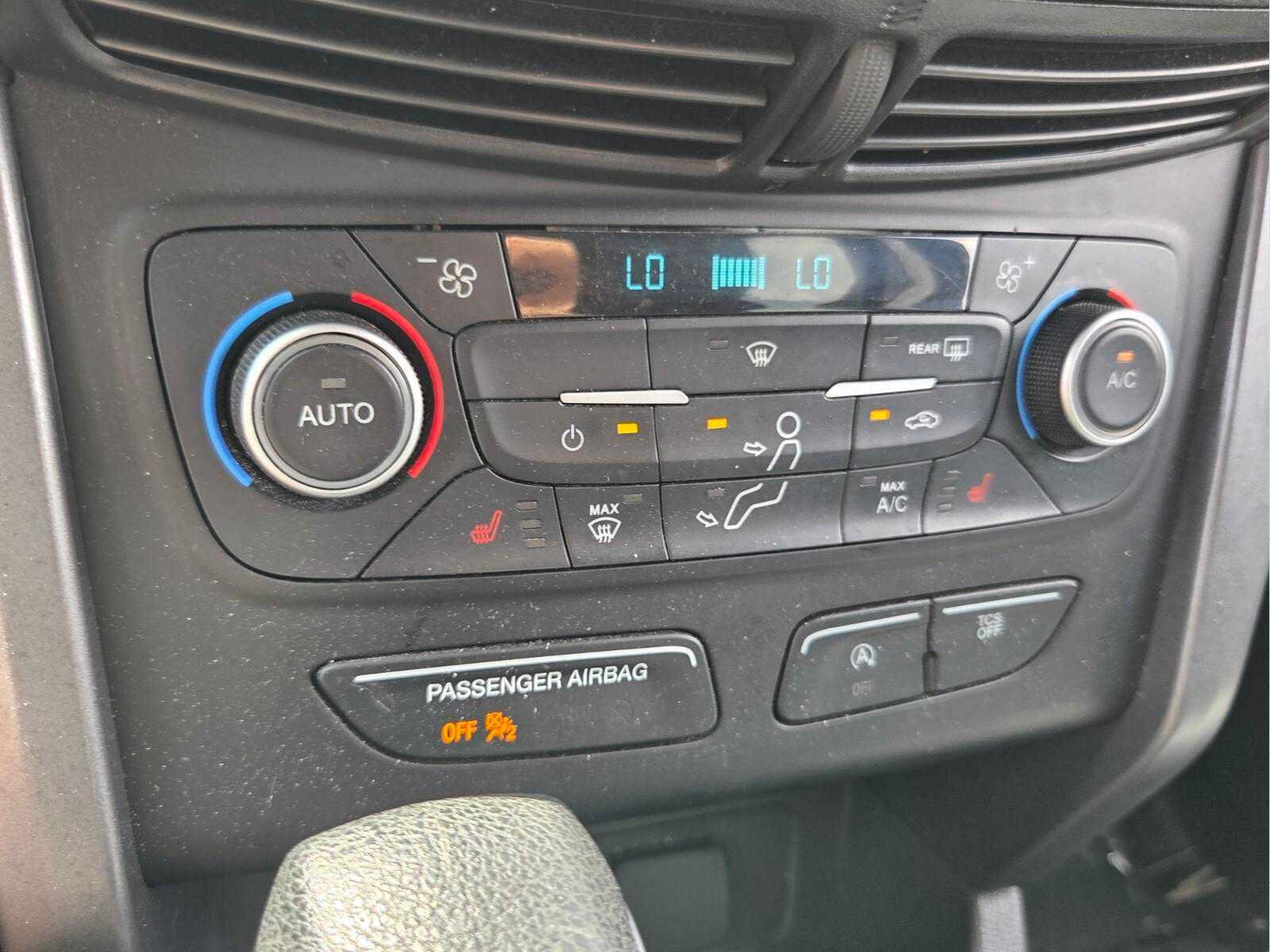 Used 2018 Ford Escape SE FWD image 22