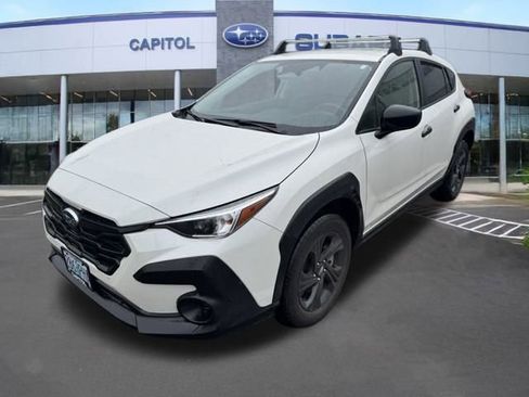 Certified 2024 Subaru Crosstrek 2.0i image 5