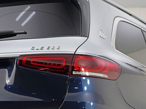 Used 2022 Mercedes-Benz Maybach GLS 600 4MATIC image 80