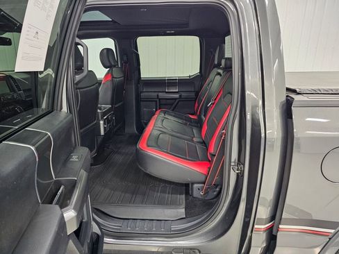 Used 2018 Ford F150 Lariat image 13