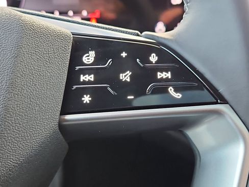 New 2025 Audi Q5 Premium Plus image 19