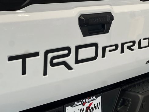 Used 2025 Toyota Tacoma TRD Pro image 33