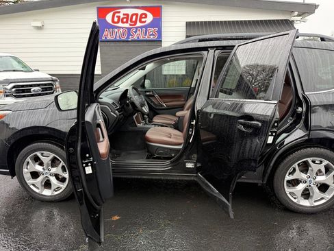 Used 2017 Subaru Forester 2.5i Touring image 19