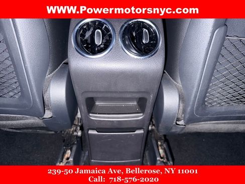 Used 2021 Mercedes-Benz GLA 250 4MATIC w/ Premium Package image 32