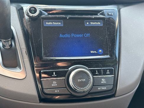 Used 2017 Honda Odyssey EX-L image 25