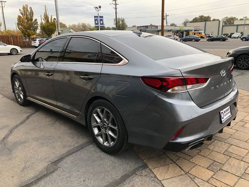 Used 2018 Hyundai Sonata Sport image 4