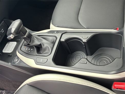 New 2025 Kia K4 GT-Line image 24