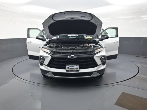 Used 2024 Chevrolet Blazer LT w/ Convenience Package AWD/4WD image 8