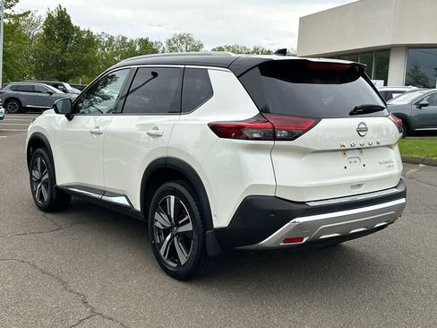 Certified 2023 Nissan Rogue Platinum w/ Platinum Premium Package AWD/4WD image 4
