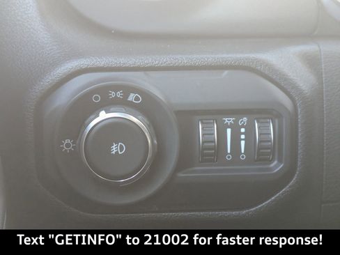 Used 2021 Jeep Wrangler Unlimited Sport image 27