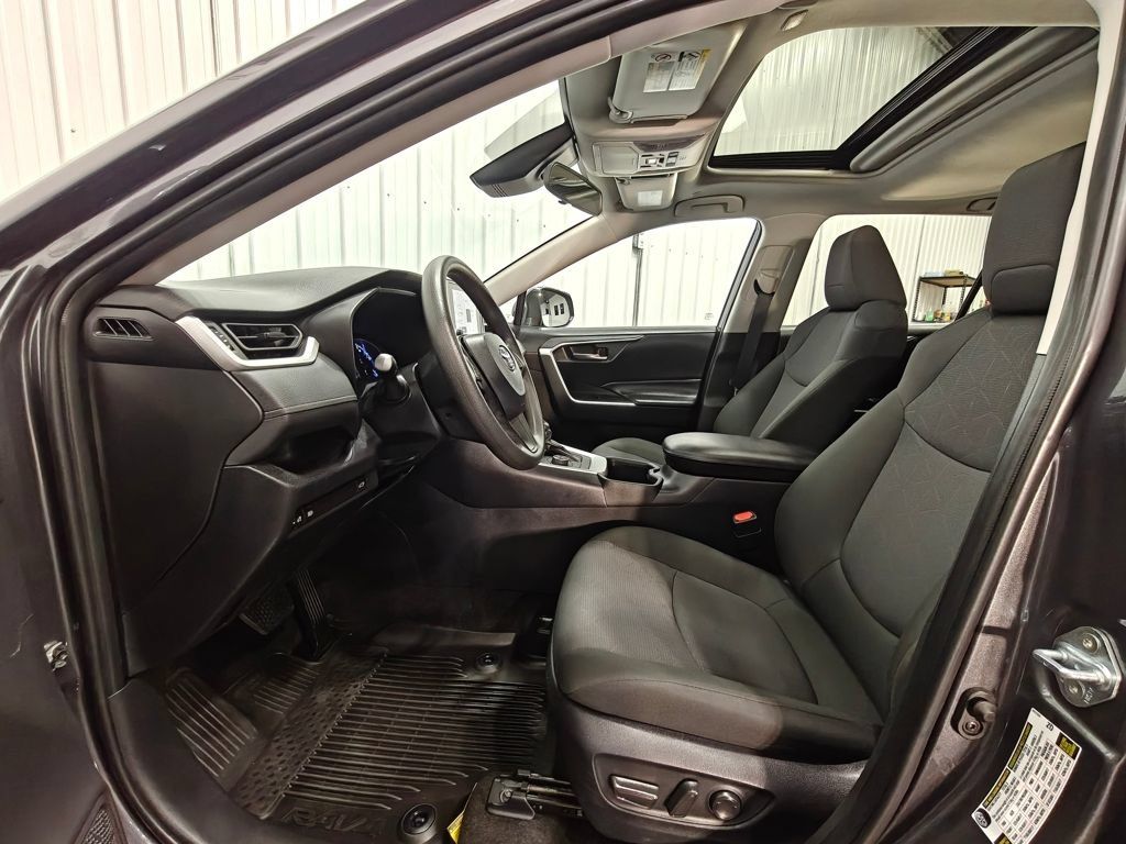Used 2024 Toyota RAV4 XLE w/ Convenience Package AWD/4WD image 22