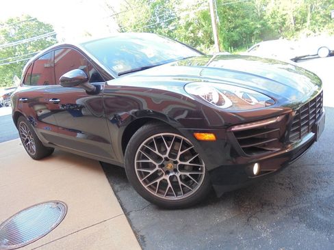 Used 2018 Porsche Macan GTS AWD/4WD image 3