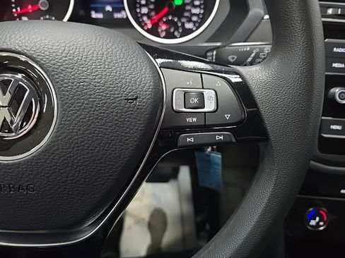 Used 2021 Volkswagen Tiguan S image 20